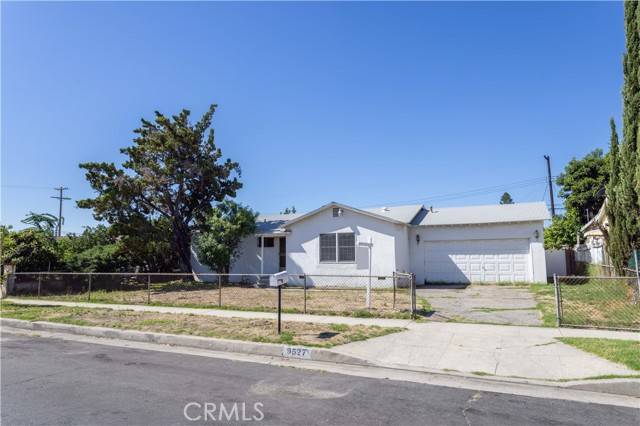 Arleta, CA 91331,9527 Remick Avenue