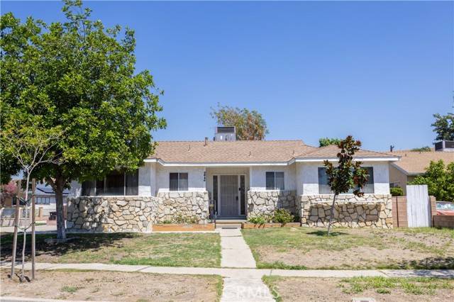 Arleta, CA 91331,9046 Vena Avenue