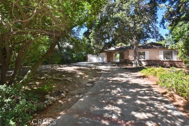 Tarzana, CA 91356,5903 Donna Avenue