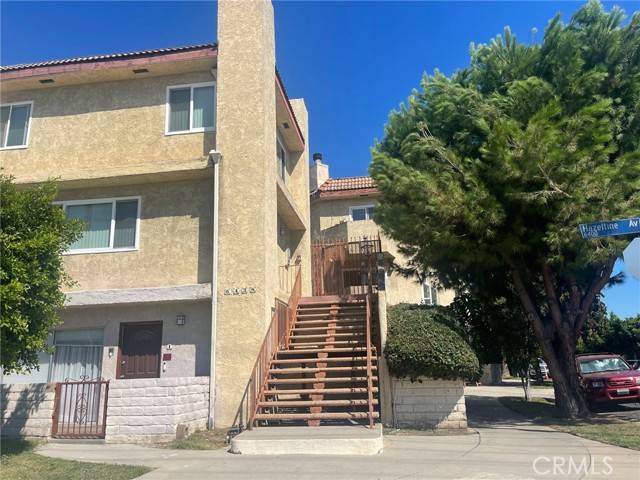 Valley Glen, CA 91401,6438 Hazeltine Avenue #2