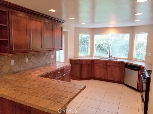 Porter Ranch, CA 91326,19736 Crystal Hills Lane