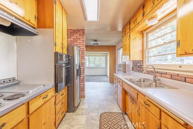 Leona Valley, CA 93551,8755 Calva Street