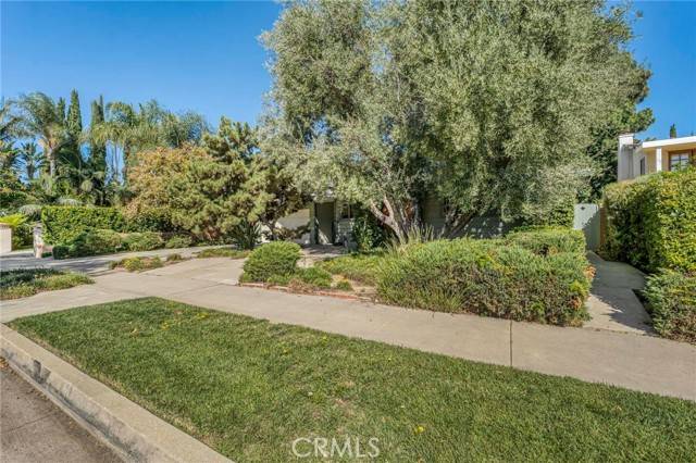 North Hills, CA 91343,15929 Sunburst Street