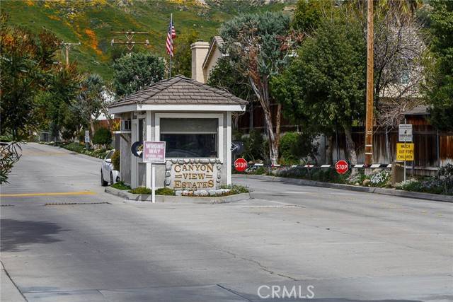 Canyon Country, CA 91351,20008 Crestview Drive