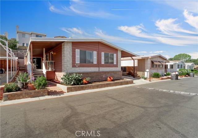 Castaic, CA 91384,31261 BlueSky Way