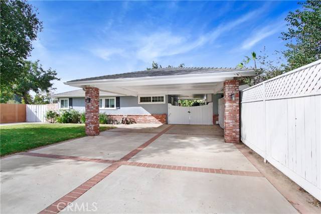 Sherwood Forest, CA 91325,8437 Louise Avenue