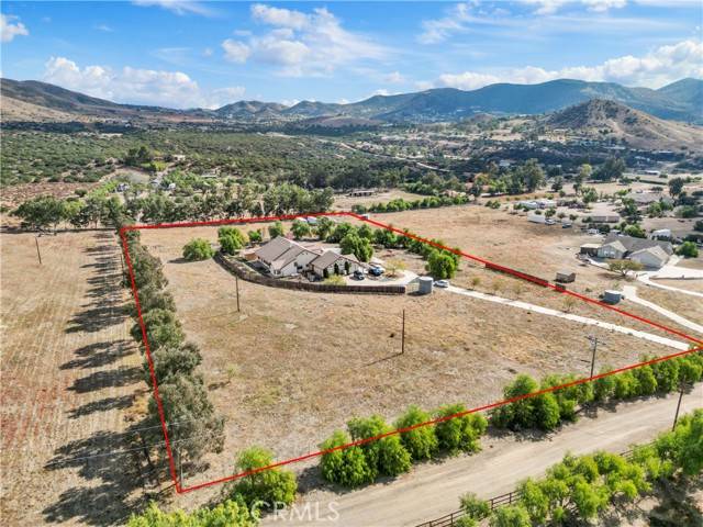 Agua Dulce, CA 91390,35760 Bass Rock Road