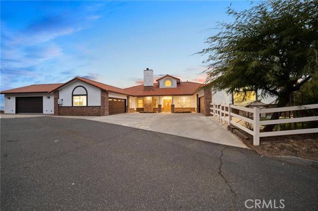 Agua Dulce, CA 91390,9312 Windy Court