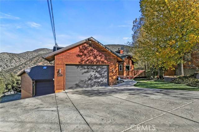 Pine Mountain Club, CA 93225,2720 Hillcrest Court