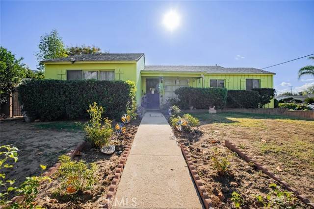 Mission Hills (san Fernando), CA 91345,10943 Kester Avenue