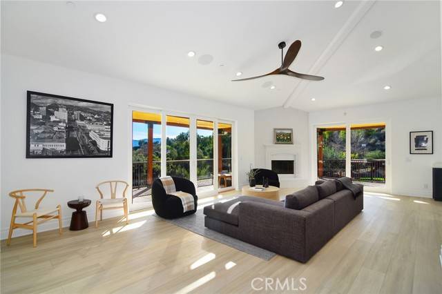 Agoura Hills, CA 91301,6029 Fairview Place