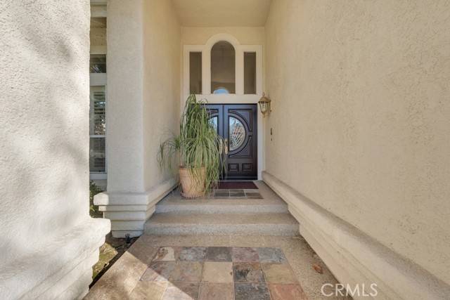 Westlake Village, CA 91361,32460 Timberridge Court