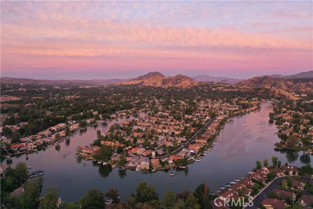 Westlake Village, CA 91361,4134 La Venta Drive