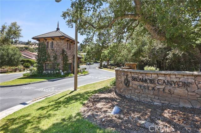 Westlake Village, CA 91361,1482 Caitlyn Circle