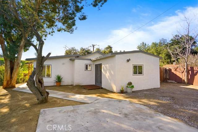 Castaic, CA 91384,30009 Hunstock Street