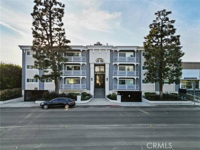 Hermosa Beach, CA 90254,2411 Prospect Avenue #201