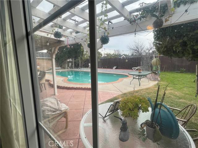 Chatsworth, CA 91311,20124 Citronia Street