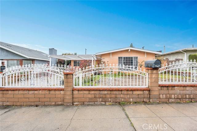 Pacoima, CA 91331,12723 Daventry Street