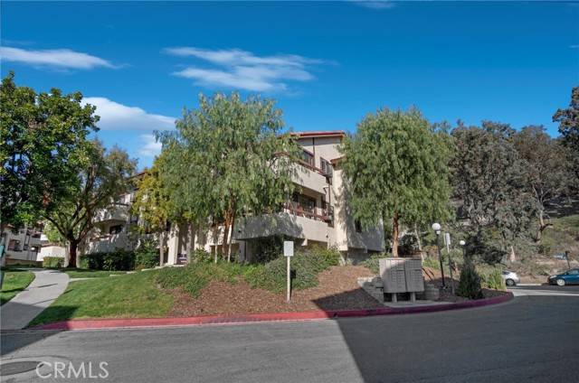 Canyon Country, CA 91387,27915 Sarabande Lane #414