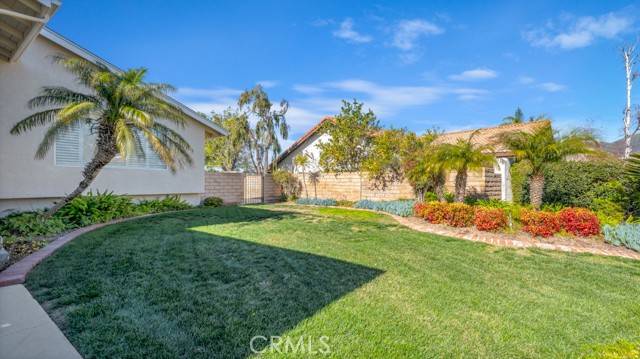 Porter Ranch, CA 91326,19556 Singing Hills Drive