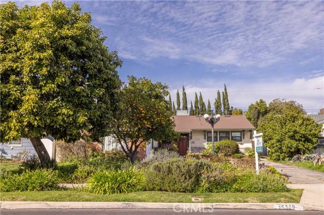 Mission Hills (san Fernando), CA 91345,15309 Germain Street