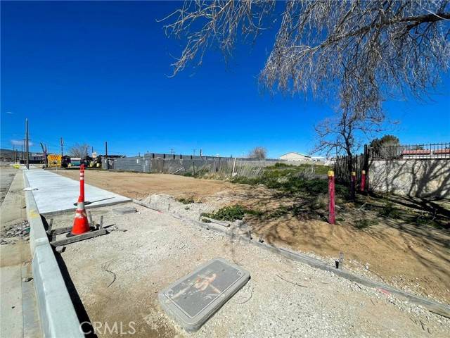 Palmdale, CA 93550,0 Vac/Ave R/Vic 9th Ste