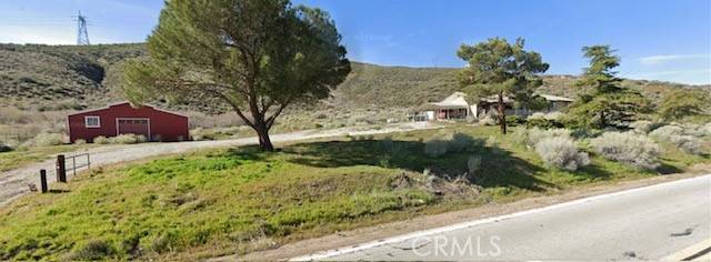 Leona Valley, CA 93551,5656 Elizabeth Lake Road