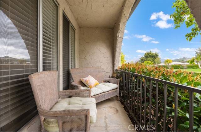 Newhall, CA 91321,24365 La Glorita Circle #61