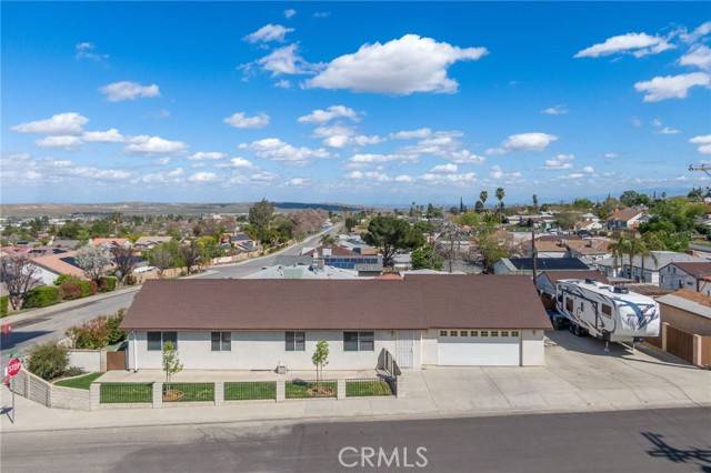 Taft, CA 93268,731 A Street