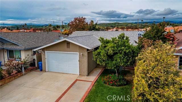 Moorpark, CA 93021,12509 James Weak Avenue