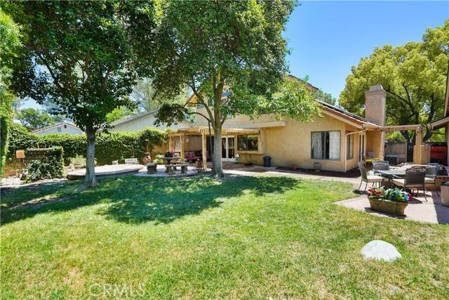 Valencia, CA 91355,23615 Mesa Court