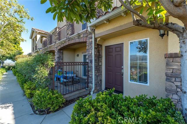 Granada Hills, CA 91344,15617 Odyssey Drive #32