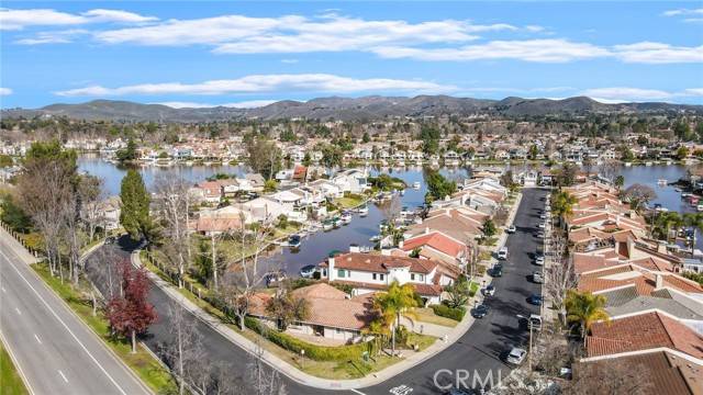 Westlake Village, CA 91361,2351 Topsail Circle