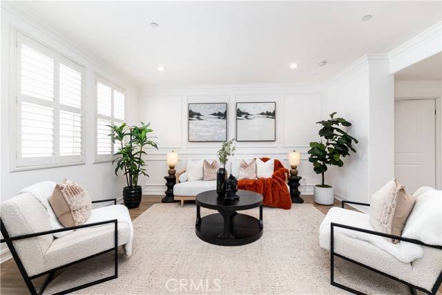 Studio City, CA 91604,4237 Longridge Avenue #205