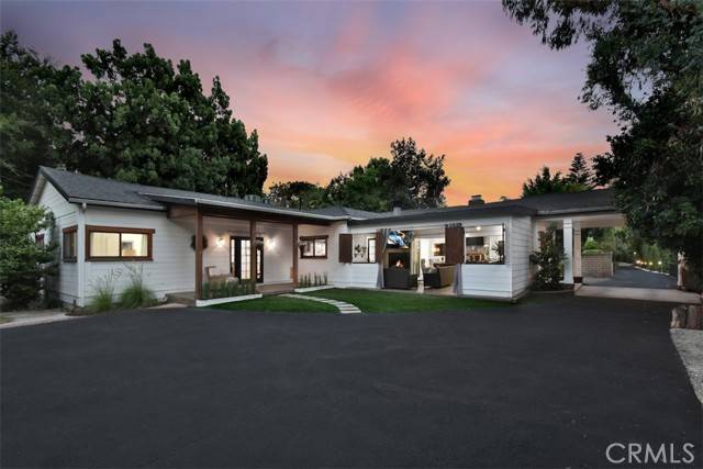 Toluca Lake, CA 91602,10453 Sarah Street