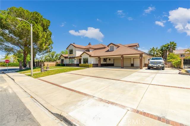 Lancaster, CA 93536,43946 Clark Court