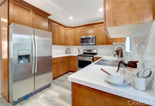 San Fernando, CA 91340,1101 N Maclay Avenue #10
