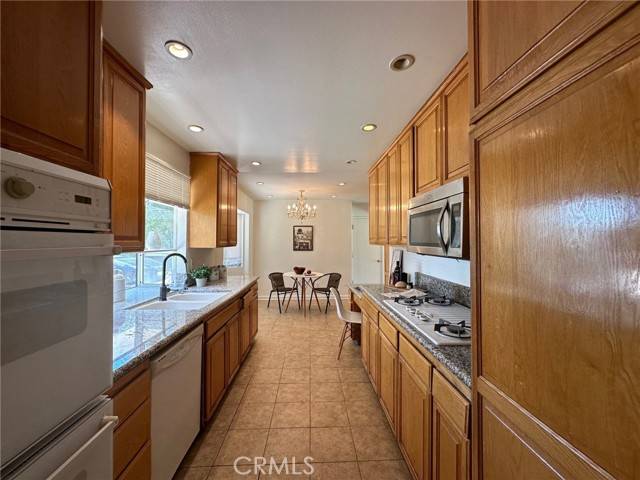 Thousand Oaks, CA 91360,1321 Calle Pimiento