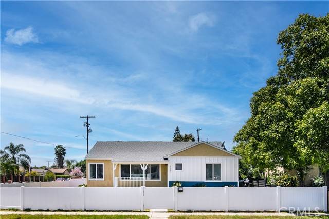 Sun Valley, CA 91352,8541 Morehart Avenue