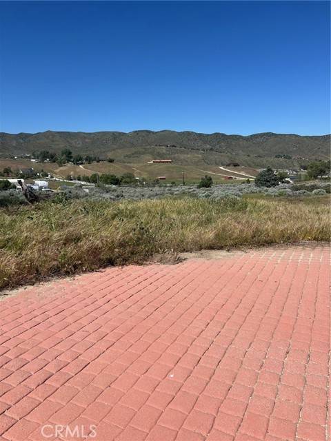 Leona Valley, CA 93551,40230 97th Street