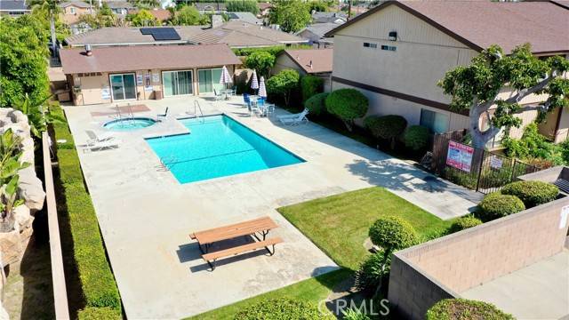 Downey, CA 90241,10330 Downey Avenue #18