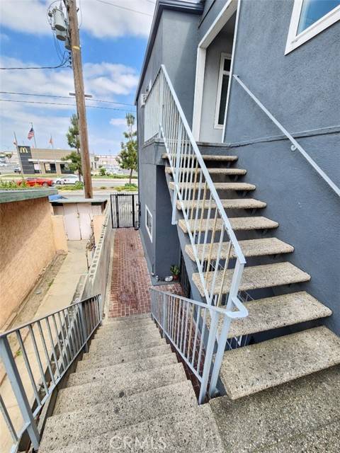 Long Beach, CA 90805,5847 Cherry Avenue