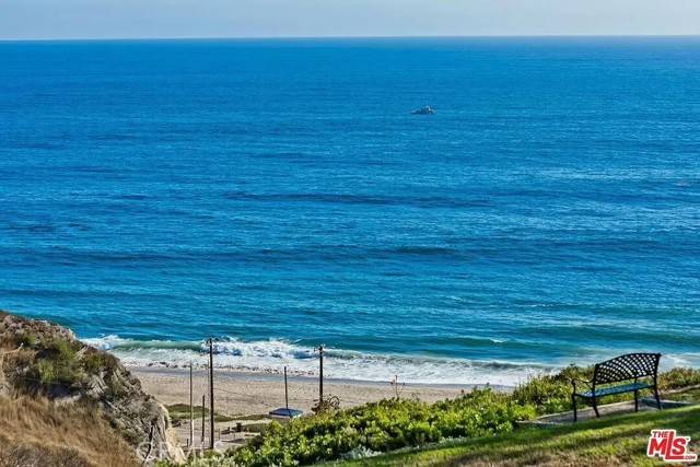 Malibu, CA 90265,6832 Las Olas Way