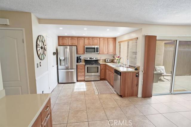 Chatsworth, CA 91311,22560 Jeffrey Mark Court #2