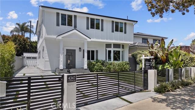 Toluca Lake, CA 91602,4347 Clybourn Avenue