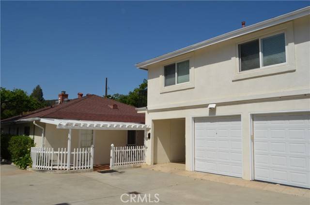 Thousand Oaks, CA 91362,3195 Royal Oaks Drive