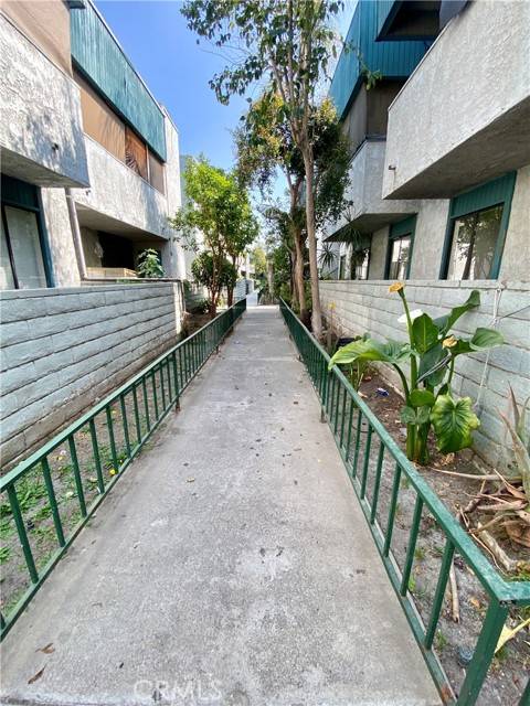 Panorama City, CA 91402,8801 Willis Avenue #49