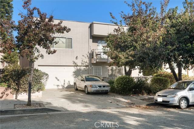 Santa Monica, CA 90404,1331 Berkeley Street #2