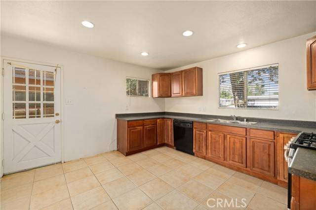 Lancaster, CA 93534,44036 Cedar Avenue