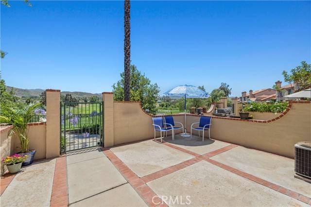 Simi Valley, CA 93065,260 Country Club Drive #B